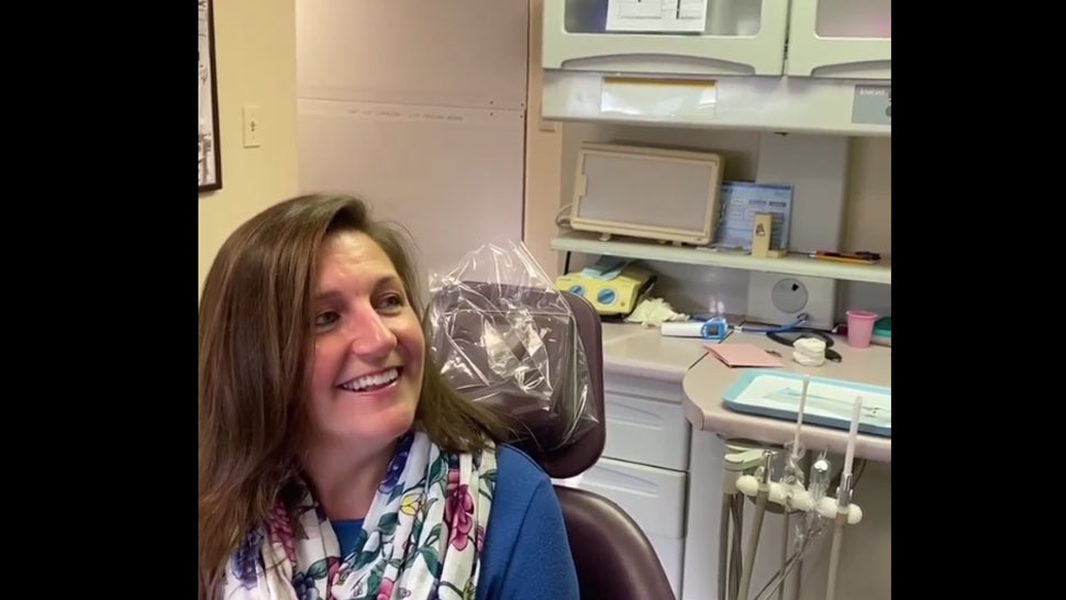 Samantha Loves Her Clear Aligners!